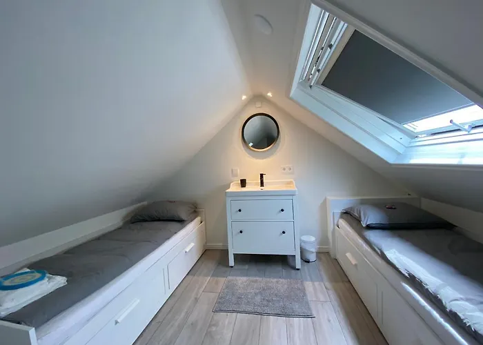 Cozy Tiny House Egmond Aan Zee- 500m From Beach-north Sea בית נופש *