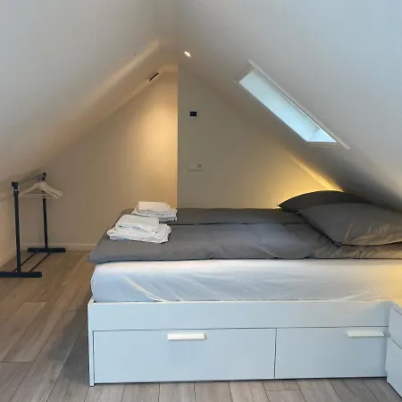 Cozy Tiny House Egmond Aan Zee- 500m From Beach-north Sea Semesterbostad Egmond aan Zee